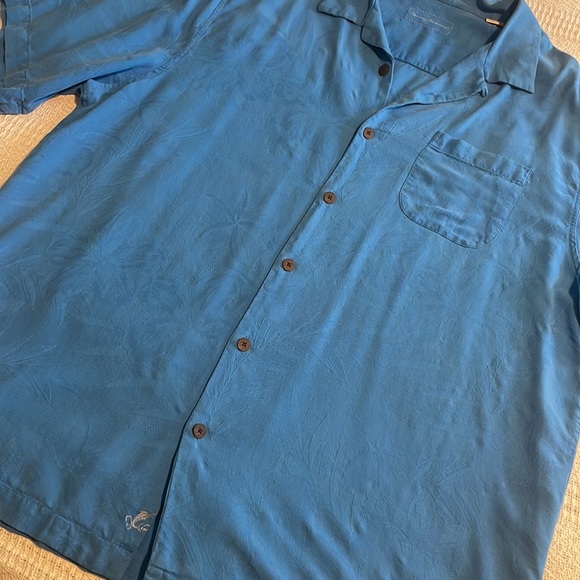 Tommy Bahama Men's Silk Camp Shirt Midnight Blue with Embossed Fern Print   XLT - Picture 2 of 6